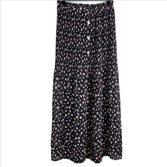 VTG 90s Button Front Midi Skirt M Black Dark Floral Retro Friends Boho Witchy - Picture 1 of 10